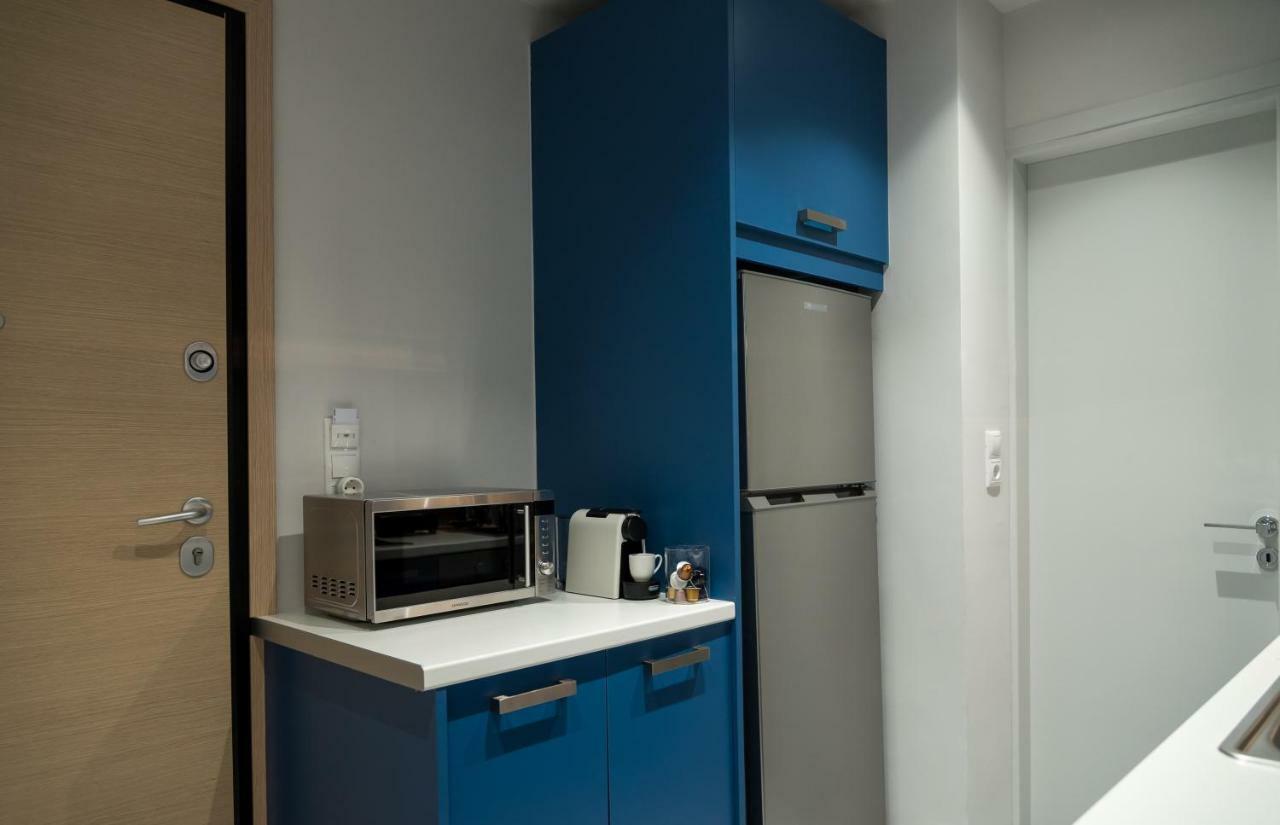 Central Cozy Studio With A Secret Garden Athen Exterior foto