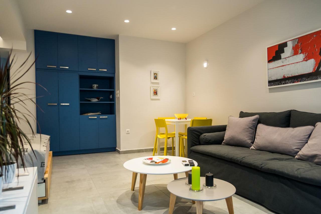 Central Cozy Studio With A Secret Garden Athen Exterior foto